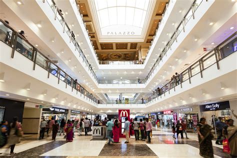 largest malls in india.